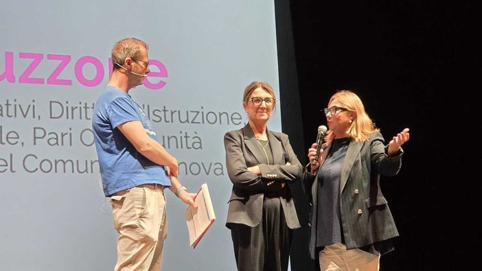 Giorno del Dono, a Genova premiate le scuole: solidarietà e partecipazione al centro Giorno del Dono, a Genova premiate le scuole: solidarietà e partecipazione al centro