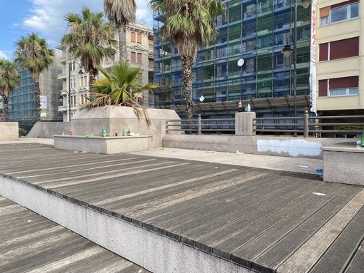 Pegli: ancora degrado ai Giardini Catellani e Avvenente chiede i cancelli