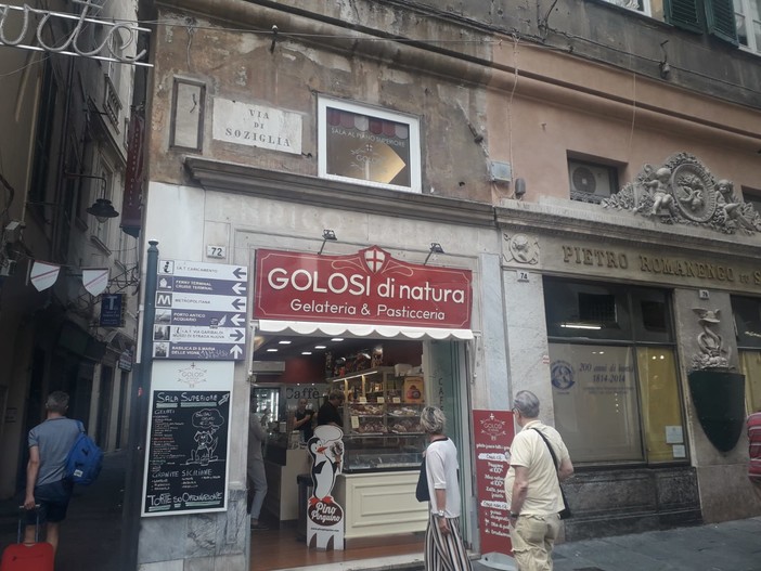 "Bau Bau Gelato": nei vicoli il gelato artigianale per cani