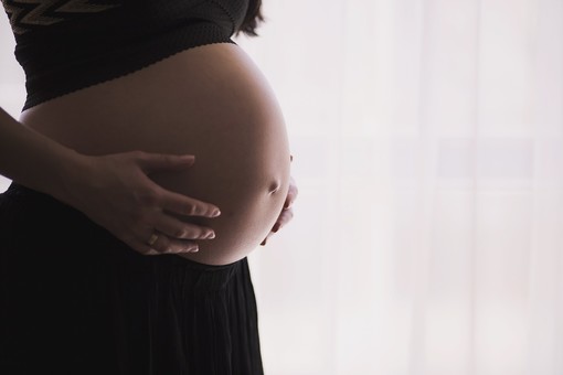 Sclerosi multipla e gravidanza: l'incontro con gli esperti all'Ospedale Micone