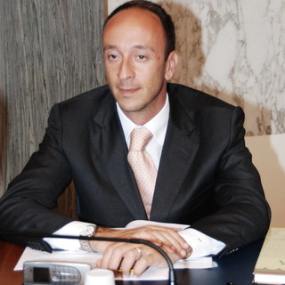 Il portavoce di Claudio Scajola: "E' questo il modello Toti?"