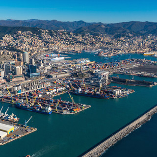 Parcheggi rinnovati al porto di Genova, diecimila metri quadrati per quattrocento posti auto