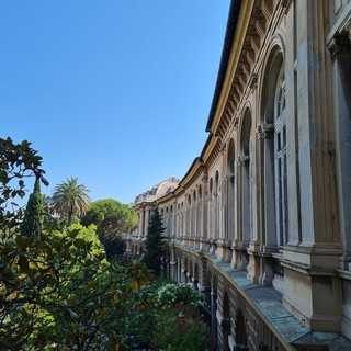 Il Galliera apre le porte: visita guidata alla scoperta del patrimonio storico e artistico