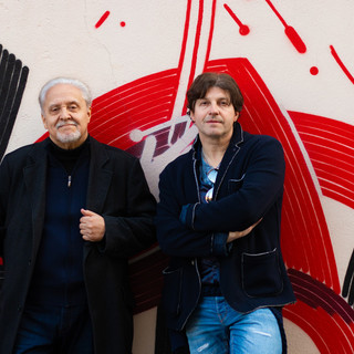 Debutto parigino per il concerto di Gian Piero Alloisio ed Emanuele Dabbono “Chi eravamo non ce lo potranno mai rubare”