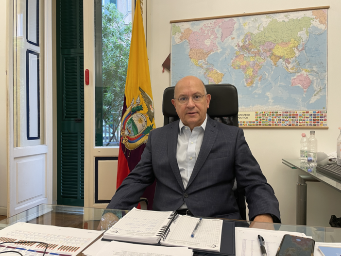 Elezioni in Ecuador, il Consolato di Genova impegnato nelle votazioni online Elezioni in Ecuador, il Consolato di Genova impegnato nelle votazioni online