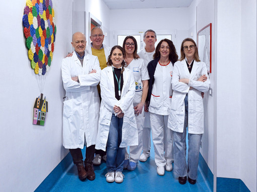 Gaslini, salvata bimba di 9 mesi affetta da una malattia rarissima: è un caso unico al mondo