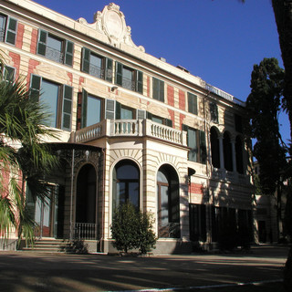 Nervi, tra arte e natura: visita guidata tra la passeggiata a mare, i parchi ed i musei