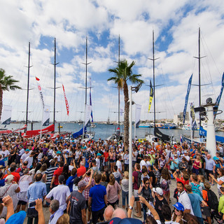 Avvio record per The Ocean Race, ad Alicante oltre 300.000 visitatori all’Ocean Live Park