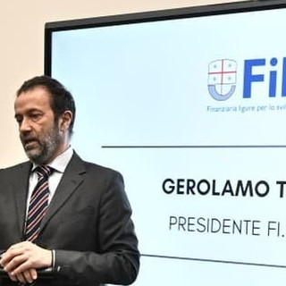 Filse punta sull’intelligenza artificiale: dal 6 luglio un centralino sempre attivo per orientare imprese e cittadini tra i bandi regionali Filse punta sull’intelligenza artificiale: dal 6 luglio un centralino sempre attivo per orientare imprese e cittadini tra i bandi regionali