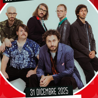 Concerto di Pinguini Tattici Nucleari, è già caos. I promoter esclusi: “Valutiamo azioni legali”