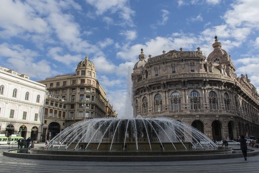 Tutto in dodici mesi: Genova sceglie il suo nuovo sindaco sul tavolo di un Risiko iniziato un anno fa nella hall di un hotel Tutto in dodici mesi: Genova sceglie il suo nuovo sindaco sul tavolo di un Risiko iniziato un anno fa nella hall di un hotel