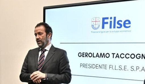 Filse punta sull’intelligenza artificiale: dal 6 luglio un centralino sempre attivo per orientare imprese e cittadini tra i bandi regionali Filse punta sull’intelligenza artificiale: dal 6 luglio un centralino sempre attivo per orientare imprese e cittadini tra i bandi regionali