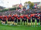 I tifosi e la squadra all'allenamento di sabato (foto di Genoa CFC)