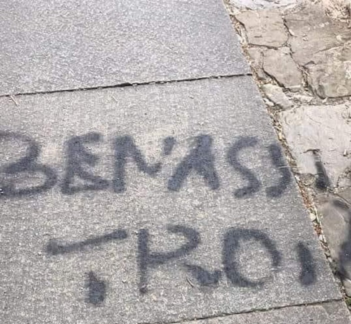 Insulti sessisti contro la consigliera del PD Claudia Benassi Insulti sessisti contro la consigliera del PD Claudia Benassi