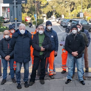 "Non siamo figli di un Dio Minore", la contestazione della Cooperativa Il Rastrello