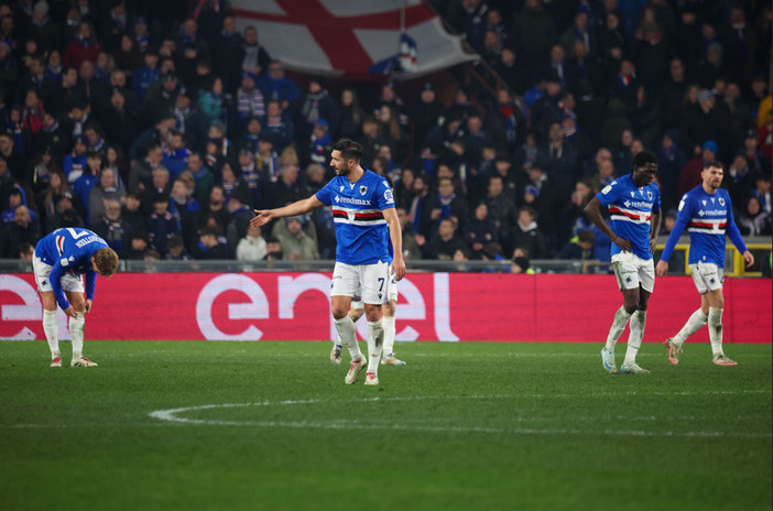 La discesa all'inferno prosegue: Lapadula condanna la Samp a Spezia, Semplici a rischio esonero