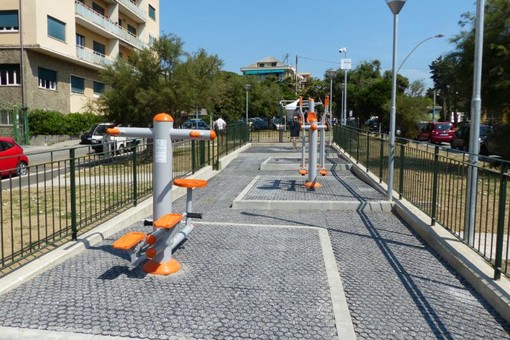 Inaugurata nel Medio Levante l’area fitness ‘Percorso vita’, uno spazio all’aria aperta (FOTO) Inaugurata nel Medio Levante l’area fitness ‘Percorso vita’, uno spazio all’aria aperta (FOTO)
