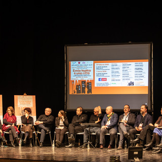 "Il mio teatro è una città": oltre seimila visualizzazioni del convegno a porte chiuse e in streaming [FOTO]