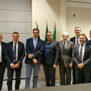 Ministro Giorgetti in visita a Genova, Toti: "Il Governo è vicino alle sfide economiche della Liguria"