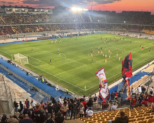 Il Genoa chiude senza gloria, è festa salvezza per il Lecce: al “Via del Mare” salentini vittoriosi 1-0 Il Genoa chiude senza gloria, è festa salvezza per il Lecce: al “Via del Mare” salentini vittoriosi 1-0