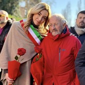 La sindaca Salis a Reggio Emilia: “Il fascismo non può fucilare le idee”