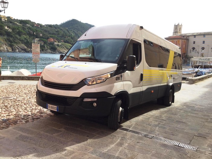 Cinque nuovi bus per Atp: l’eta’ media del parco mezzi scende sotto i dieci anni [FOTO]