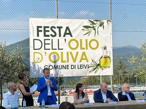 Festa dell’olio a Leivi, Piana: “L’olivicoltura ligure è un patrimonio da tutelare e valorizzare” Festa dell’olio a Leivi, Piana: “L’olivicoltura ligure è un patrimonio da tutelare e valorizzare”