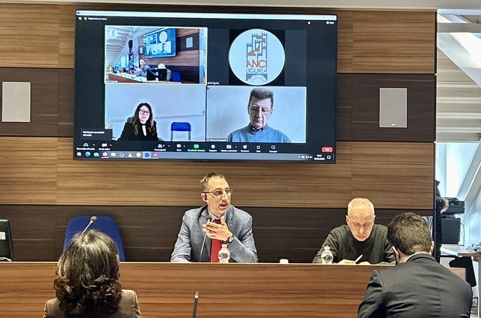 Disagio giovanile: un progetto di Anci e delle Province liguri mira a prevenirlo Disagio giovanile: un progetto di Anci e delle Province liguri mira a prevenirlo