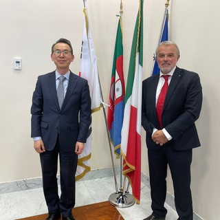 L' assessore Benveduti incontra il console generale della Corea del Sud Kang Hyung Shik