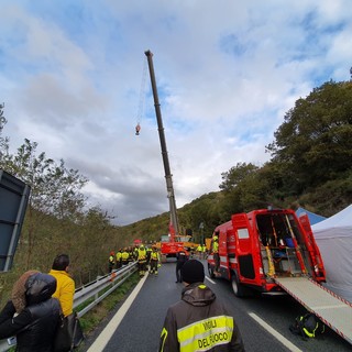Sopralluogo di Sergio Battelli (M5s) sul viadotto crollato: "Chiederemo attivazione fondo emergenze europee"