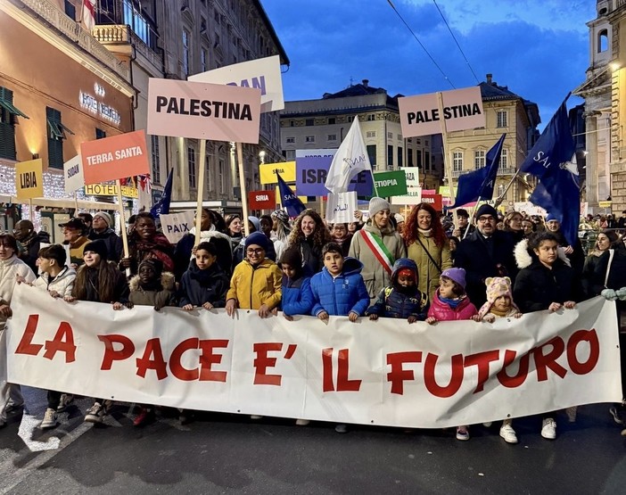 Duemila persone alla Marcia per la Pace di Sant’Egidio Duemila persone alla Marcia per la Pace di Sant’Egidio