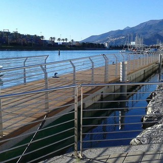 Disagi e disservizi della Navebus, dal M5S interpellanza al sindaco Bucci