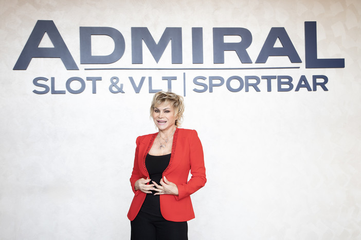 Carmen Russo ad Albenga: il 13 Dicembre una serata da non perdere Carmen Russo ad Albenga: il 13 Dicembre una serata da non perdere