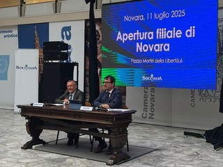 Alcuni momenti dell'inaugurazione tenuta oggi a Novara Alcuni momenti dell'inaugurazione tenuta oggi a Novara