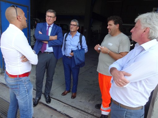 Il presidente Legacoop: "Non facciamo cadere Genova in un cono d'ombra. Tempi certi per la ricostruzione"