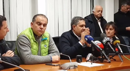 Regione e Provincia danno il via alla conta dei danni, il presidente Toti: "Bilancio positivo senza danni alle persone, ma serve piano straordinario per il territorio"