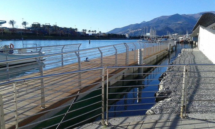 Disagi e disservizi della Navebus, dal M5S interpellanza al sindaco Bucci