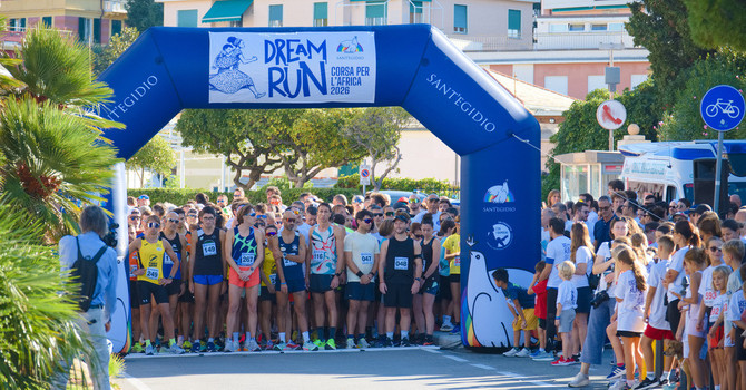 Dream Run, mille persone in corsa per sostenere salute, nutrizione e istruzione in Malawi Dream Run, mille persone in corsa per sostenere salute, nutrizione e istruzione in Malawi