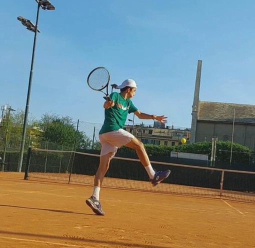 Tennis, ecco i fantastici quattro: Lucia, Gianluca, Filippo e Gugliemo le promesse genovesi Tennis, ecco i fantastici quattro: Lucia, Gianluca, Filippo e Gugliemo le promesse genovesi