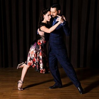 "Tango per le donne" a Genova, con i ballerini Javier Rodriguez e Fatima Vitale