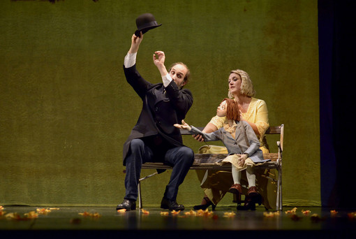 &quot;Kafka e la bambola viaggiatrice&quot;, al Modena va in scena lo spettacolo prodotto da Teatrodelleapparizioni