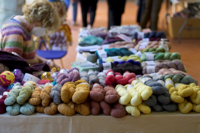 In autunno arriva a Finalborgo "Aspettando KN.IT 2024", un'edizione speciale del Festival Italiano del lavoro a maglia In autunno arriva a Finalborgo "Aspettando KN.IT 2024", un'edizione speciale del Festival Italiano del lavoro a maglia