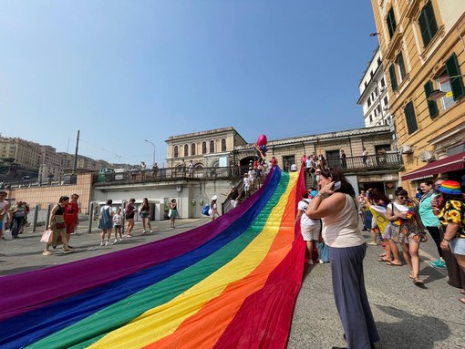 Genova aderisce alla Giornata contro omofobia e transfobia Genova aderisce alla Giornata contro omofobia e transfobia