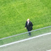 La camminata solitaria di Lanna sul prato del Ferraris prima di Samp-Modena