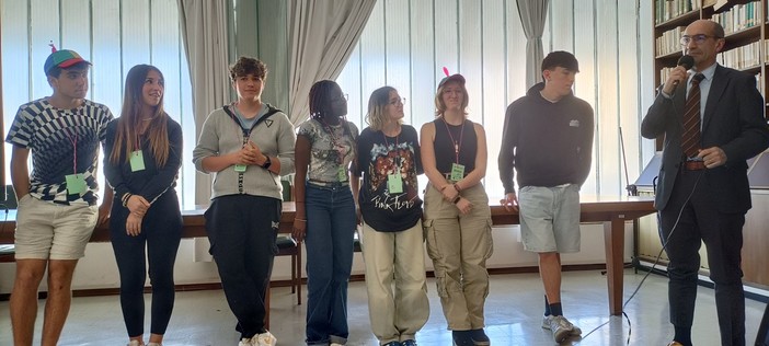 Silver Hack: studenti e over 65 insieme per sfidare gli stereotipi sull’età