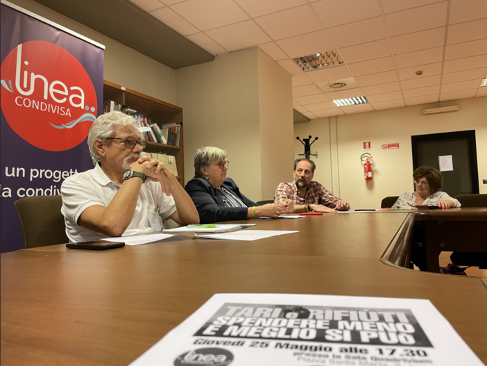 Linea Condivisa critica sulla gestione dei rifiuti: "Spendere meno e meglio è possibile"