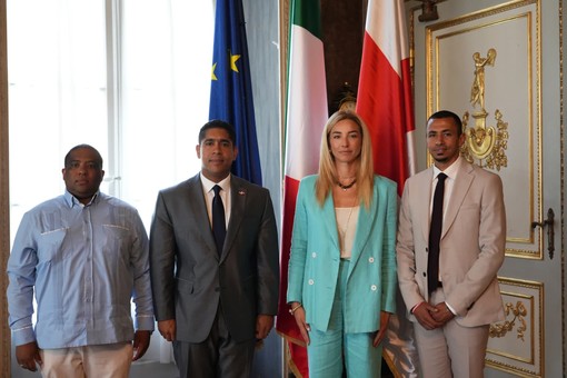 Salis riceve il console della Repubblica Dominicana: “Rafforzare il dialogo e la collaborazione” Salis riceve il console della Repubblica Dominicana: “Rafforzare il dialogo e la collaborazione”