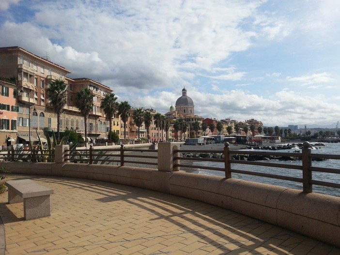Il lungomare di Pegli al centro dell'iniziativa 'Pegli sotto le stelle' Il lungomare di Pegli al centro dell'iniziativa 'Pegli sotto le stelle'