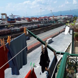 Fondi spostati da Lungomare Canepa al Waterfront, M5S: "I 40 milioni devono essere usati per intero a questo scopo"