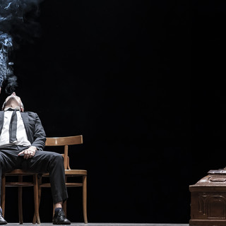 Festival in una notte d'estate, "Lo straniero" di Albert Camus domani in piazza San Matteo